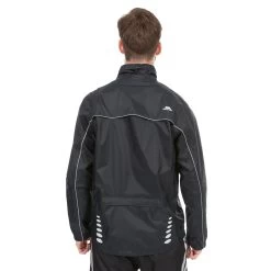 Trespass Men's Waterproof Cycling Jacket Axle - Junior Size 7 Trespass Men's Waterproof Cycling Jacket Axle - Junior Size -Adventure Pulse model active axle black 5